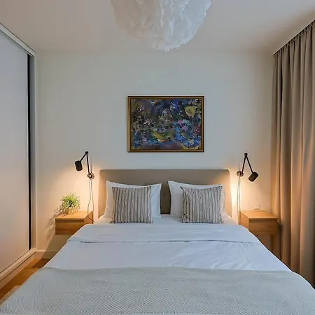 S310 With Free Parking