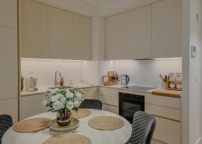 S310 With Free Parking Lägenhet